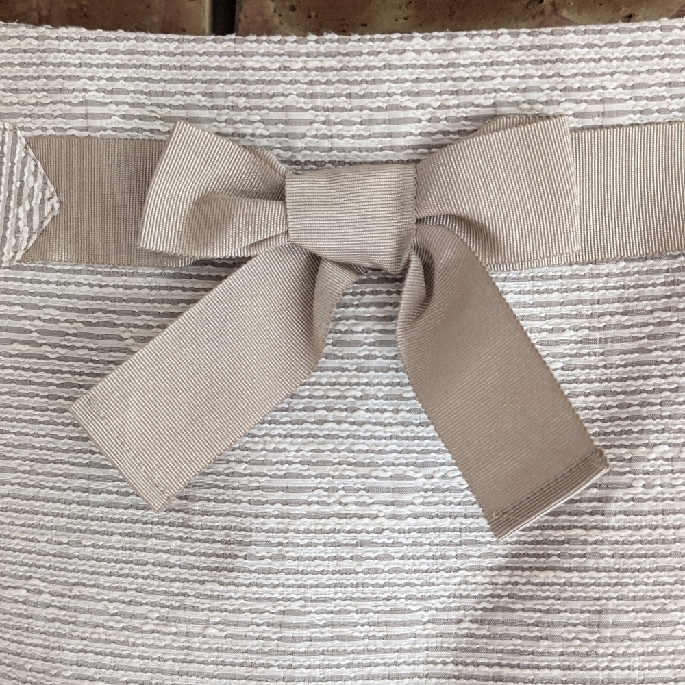 LOFT Ann Taylor Skirt - Picture 9 of 12